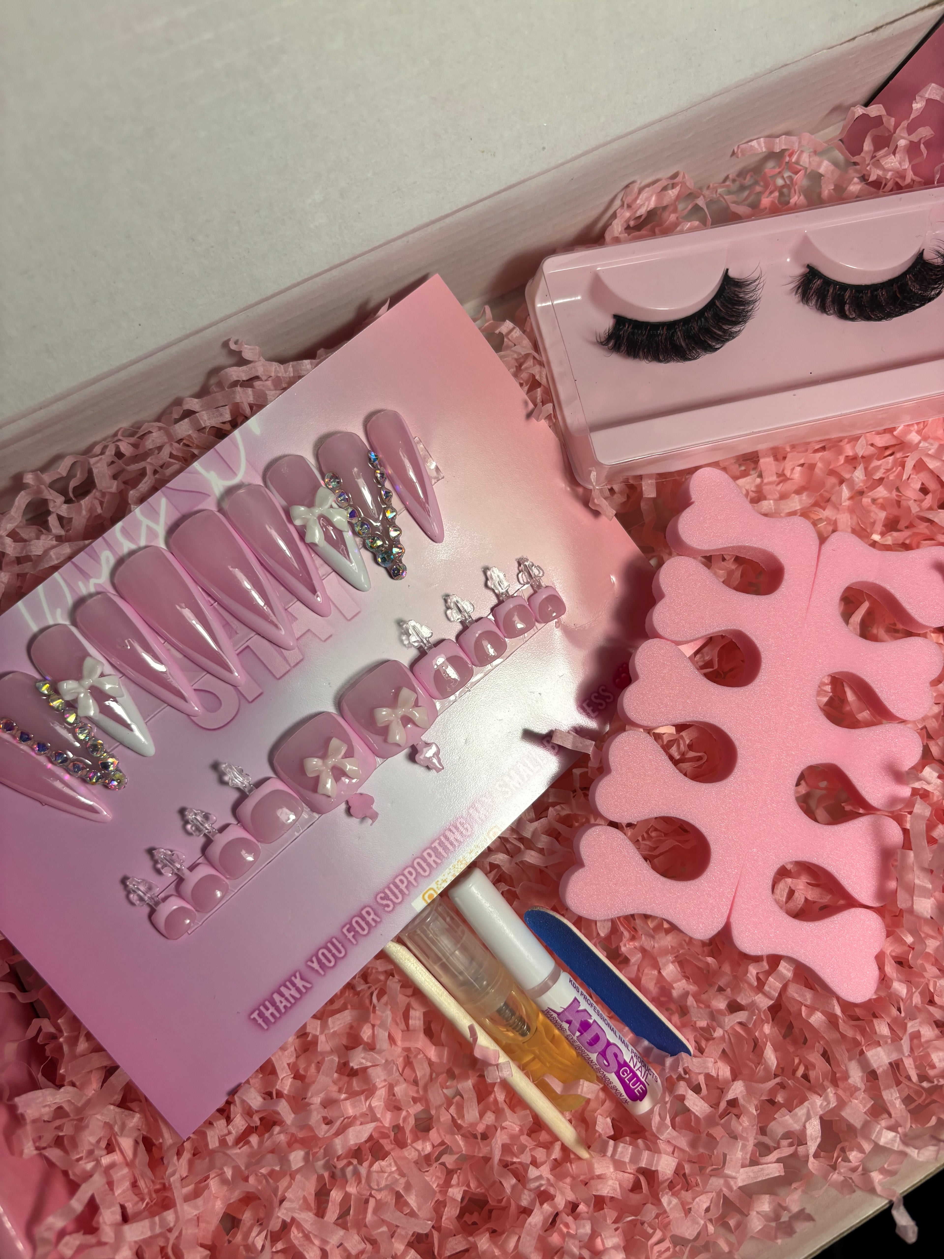 Glossy Glam